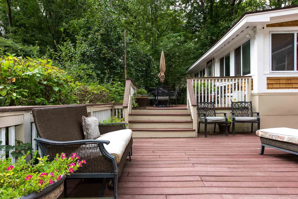 19 Thomas Street Rochester NH 03867