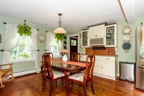 19 Thomas Street Rochester NH 03867
