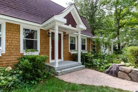 19 Thomas Street Rochester NH 03867