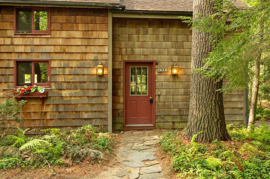 363 Jenness Pond Road Northwood NH 03261