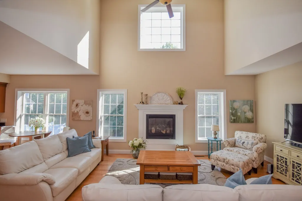 81 Boxwood Lane Dover NH 03820