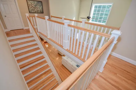 81 Boxwood Lane Dover NH 03820