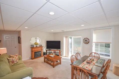 81 Boxwood Lane Dover NH 03820