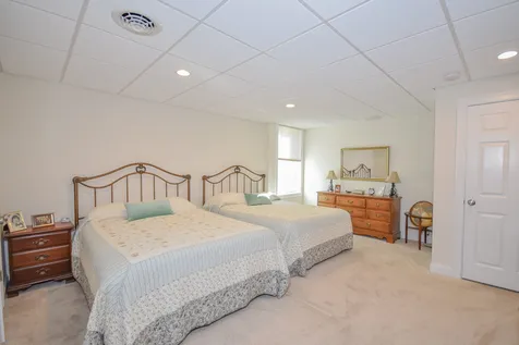 81 Boxwood Lane Dover NH 03820