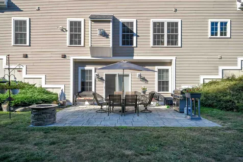 81 Boxwood Lane Dover NH 03820