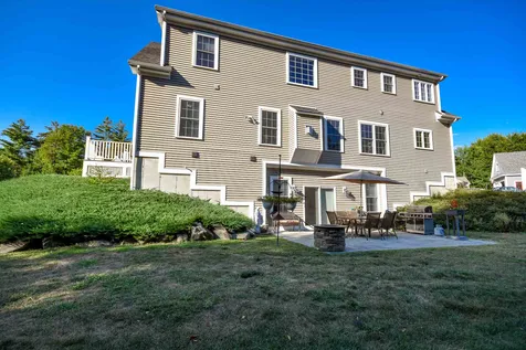 81 Boxwood Lane Dover NH 03820
