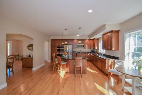 81 Boxwood Lane Dover NH 03820
