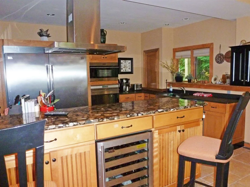 831 Phen Basin Road Fayston VT 05673