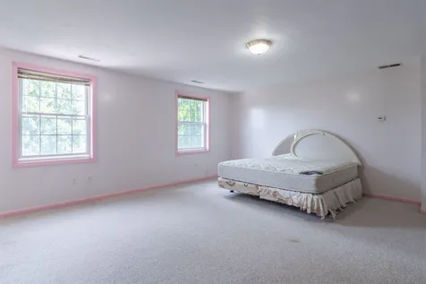 14 Riverside Avenue Hudson NH 03051