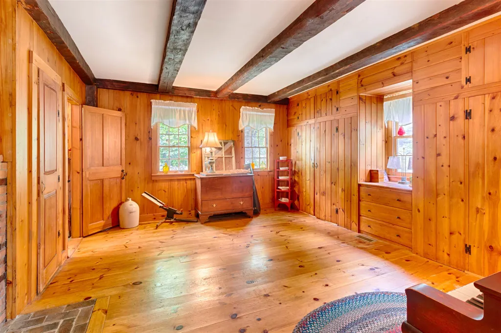 198 Middleton Road Wolfeboro NH 03894