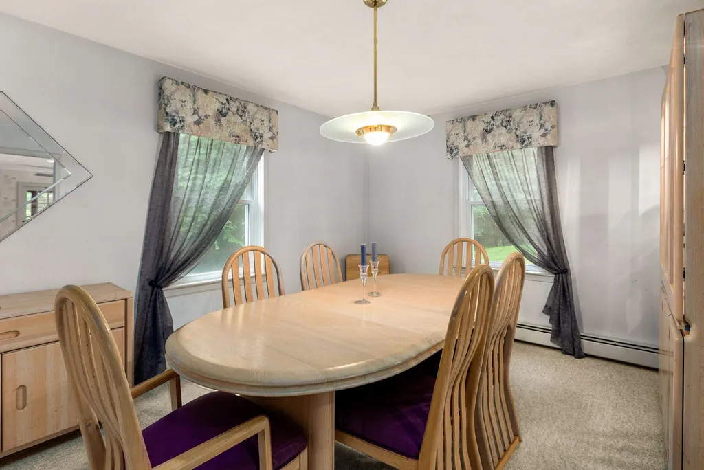 2 Greystone Road East Kingston NH 03827