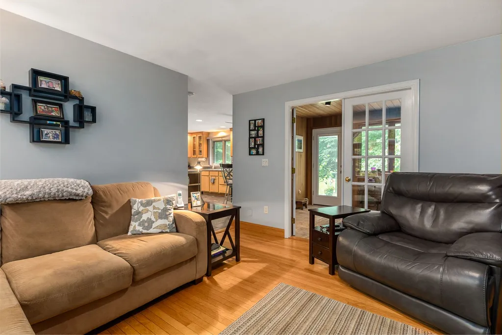 2 Greystone Road East Kingston NH 03827