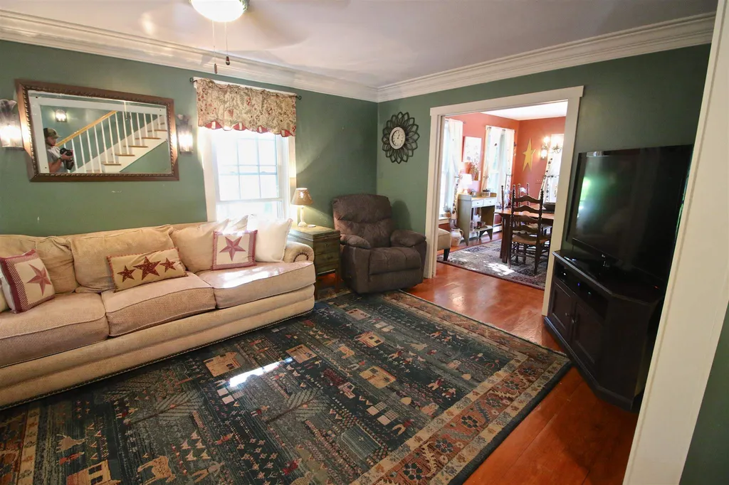 17 Niles Street Dover NH 03820