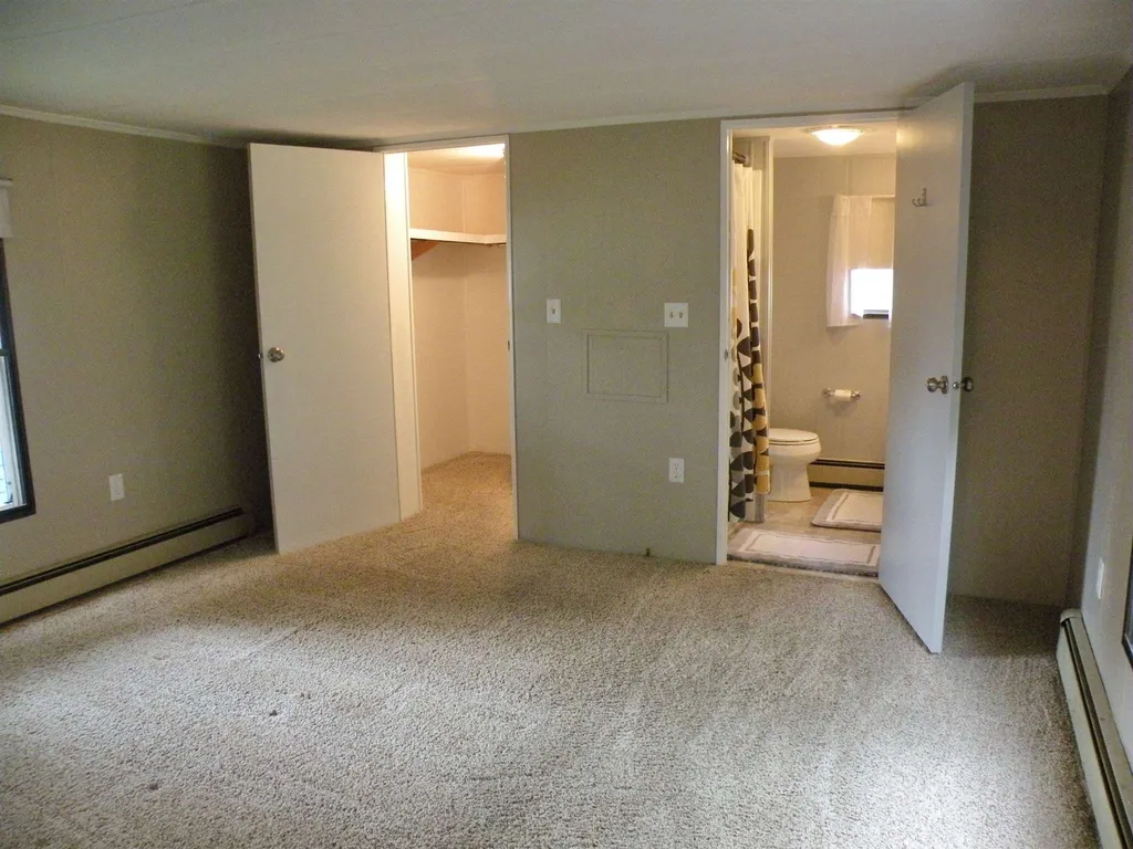3 Birch Ridge Trail Nashua NH 03062
