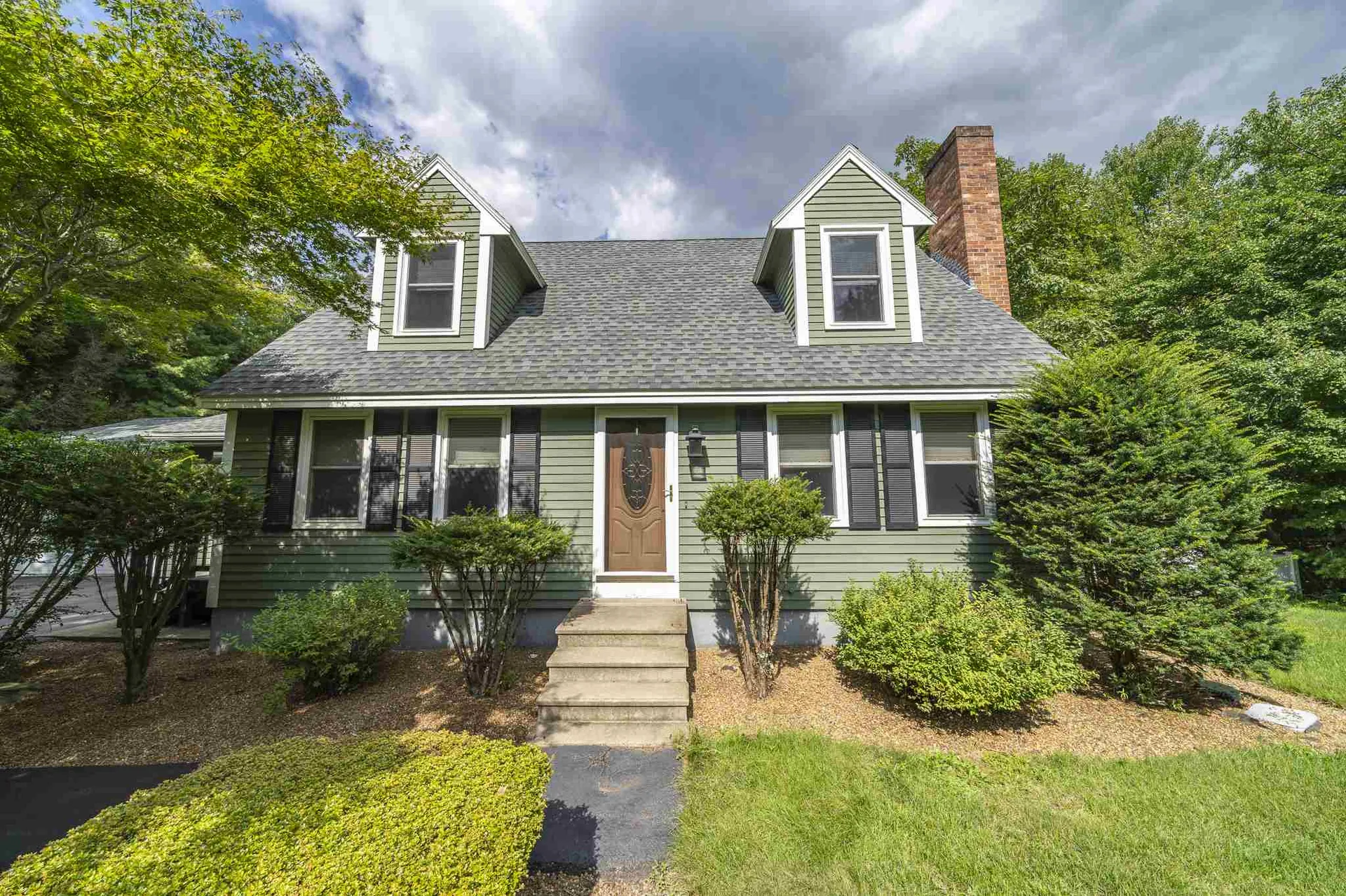 6 Whidden Lane Litchfield NH 03052