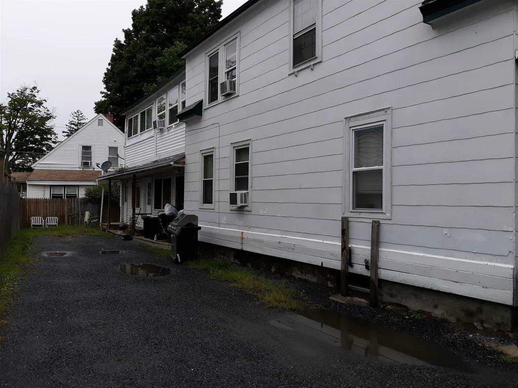 201 Pleasant Street Claremont NH 03743