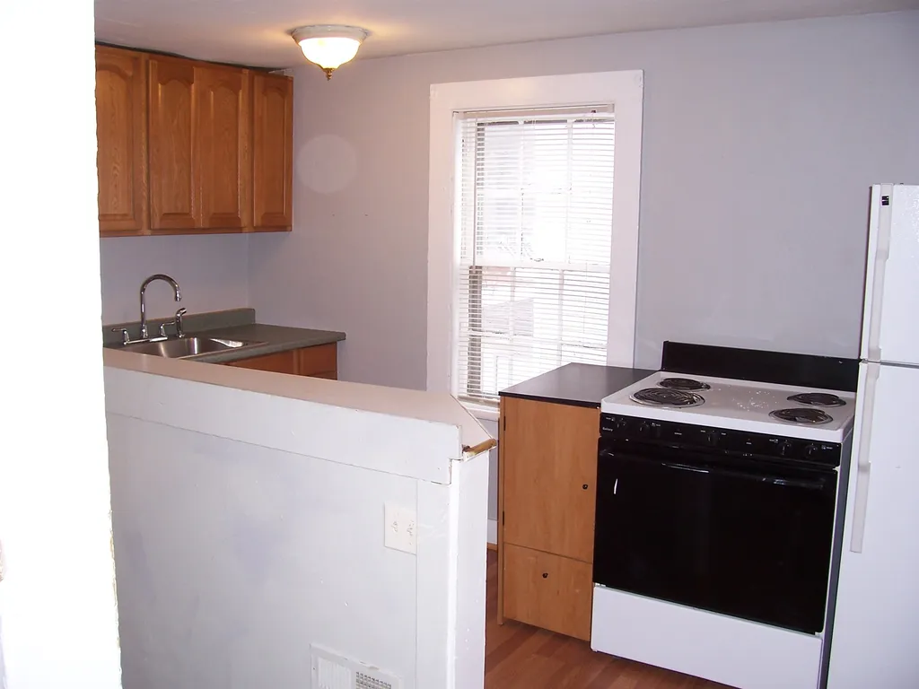 201 Pleasant Street Claremont NH 03743