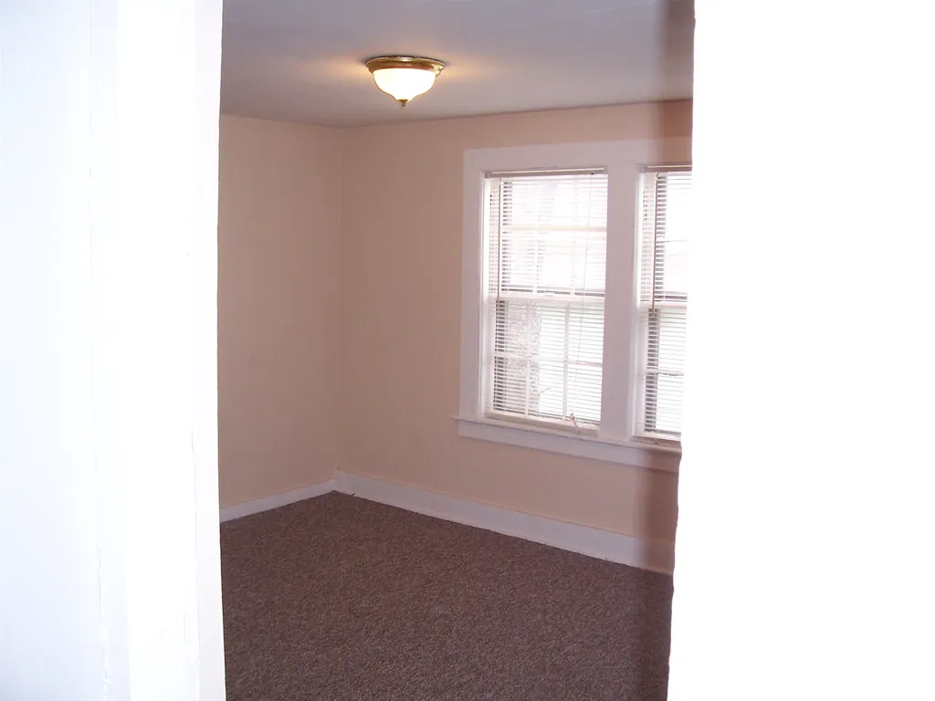201 Pleasant Street Claremont NH 03743