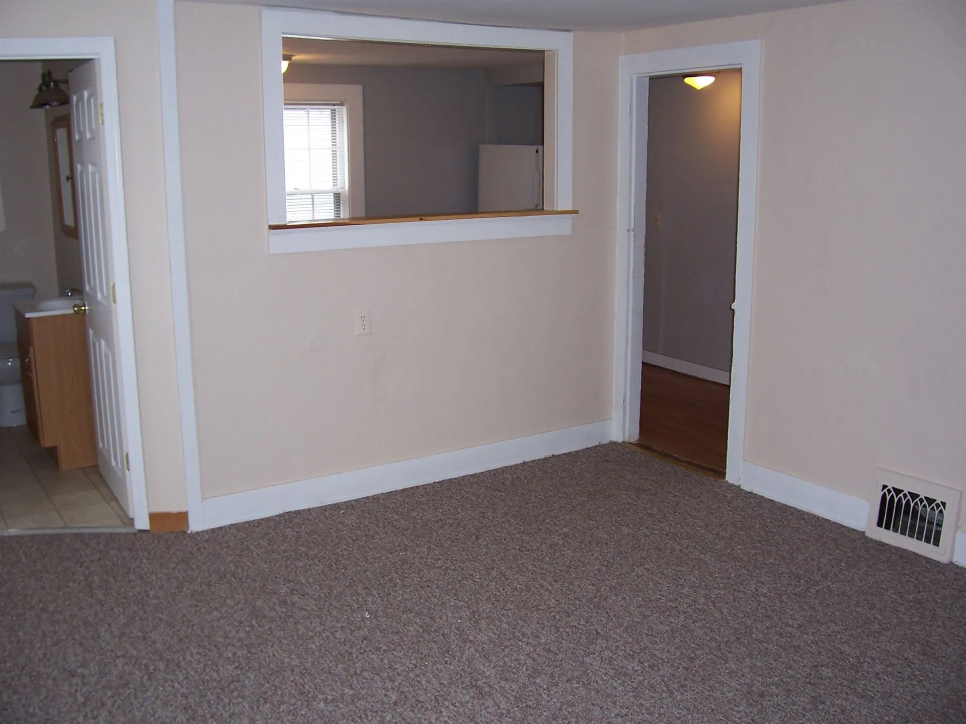 201 Pleasant Street Claremont NH 03743