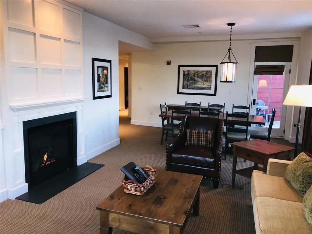 102 Forest 316 / Ii Drive Warren VT 05674