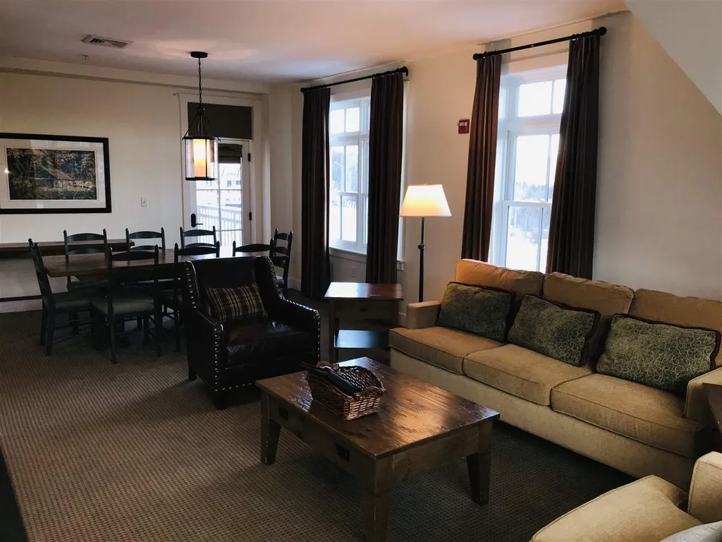 102 Forest 316 / Ii Drive Warren VT 05674