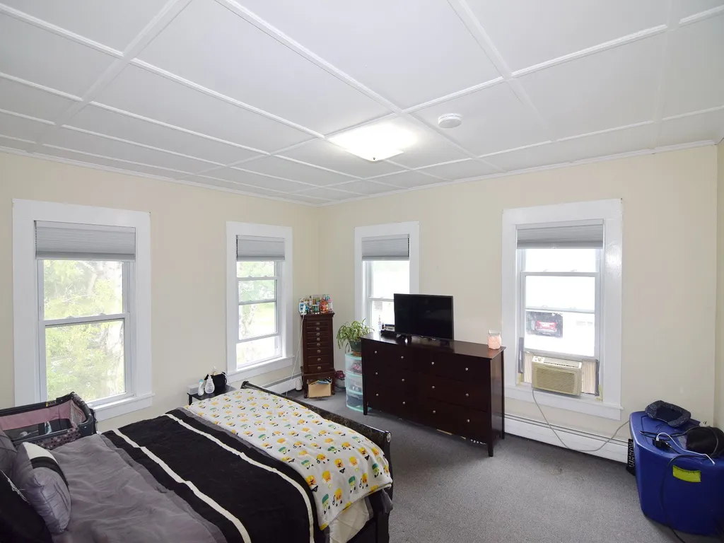 26 Ely Street Littleton NH 03561