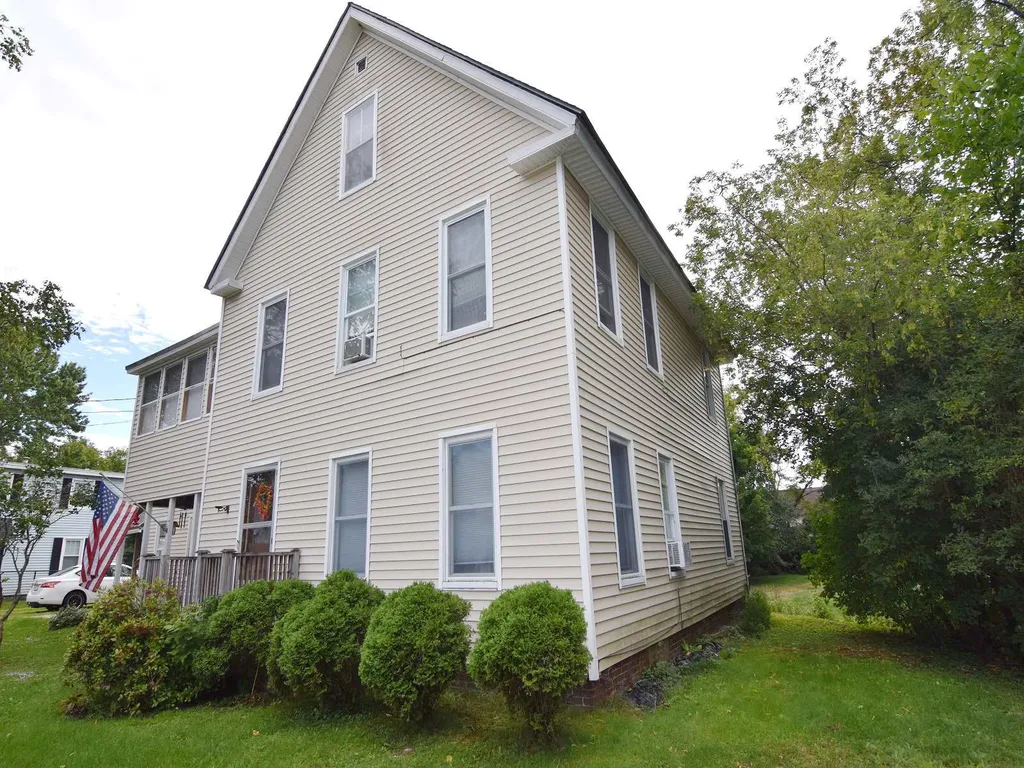 26 Ely Street Littleton NH 03561