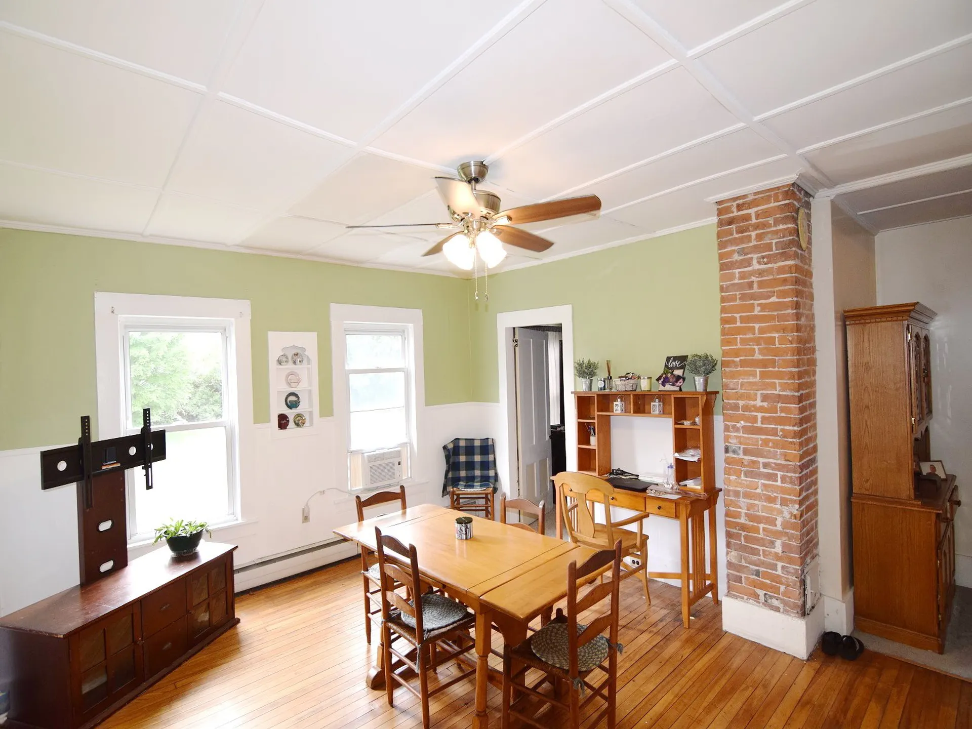 26 Ely Street Littleton NH 03561