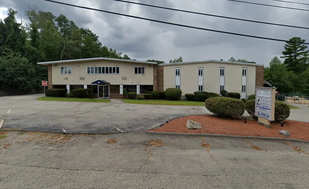 198 Londonderry Turnpike Hooksett NH 03106