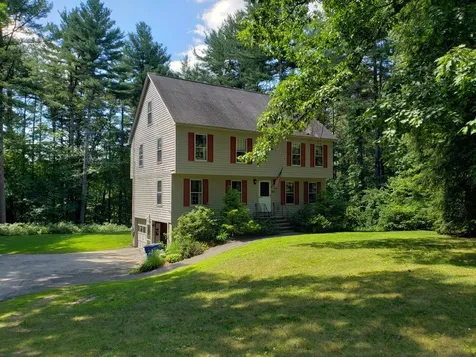 443 Pendleton Lane Londonderry NH 03053