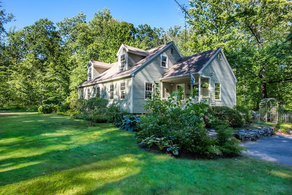 160 Sherborne Road Barrington NH 03825