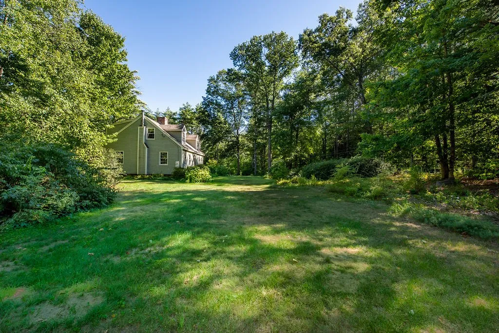 160 Sherborne Road Barrington NH 03825