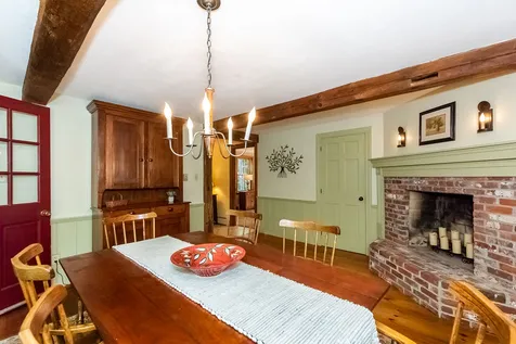 160 Sherborne Road Barrington NH 03825