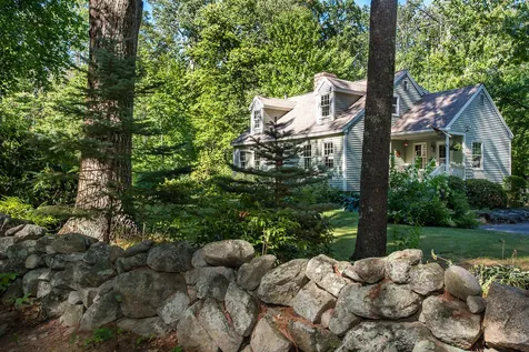 160 Sherborne Road Barrington NH 03825