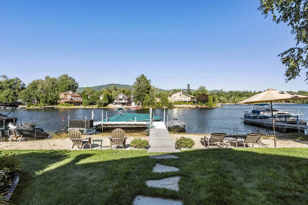 17 Blueberry Lane Moultonborough NH 03254