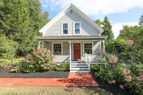 4 Johnson Avenue Concord NH 03301
