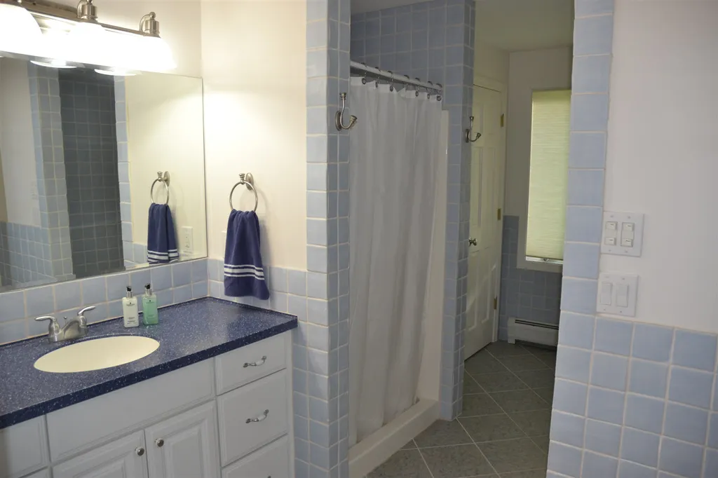 115 Cottage Road Moultonborough NH 03254