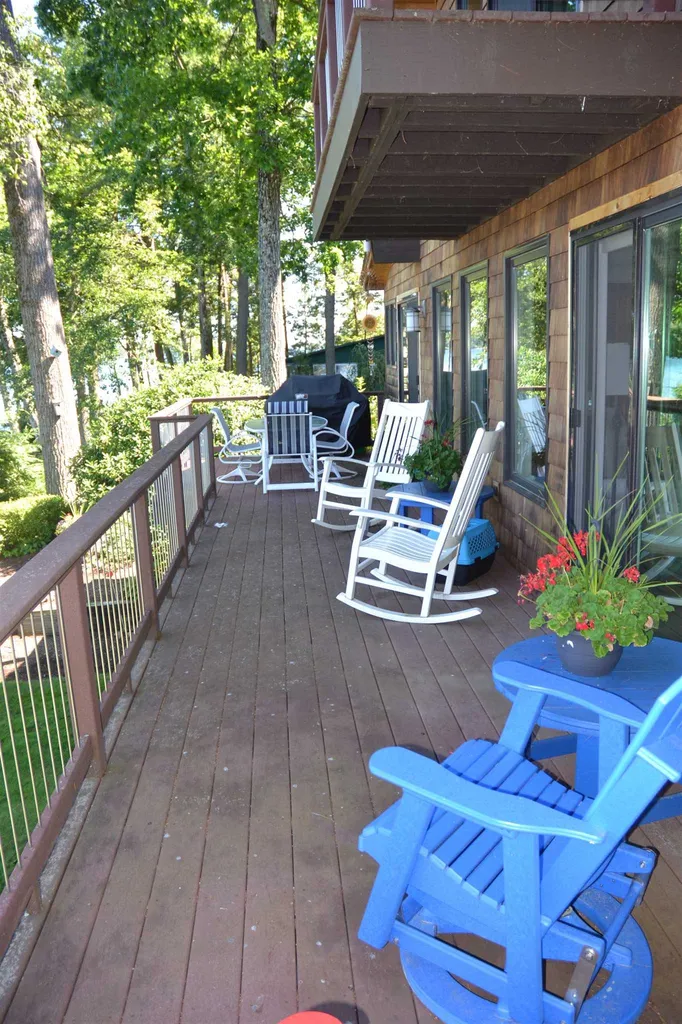 115 Cottage Road Moultonborough NH 03254