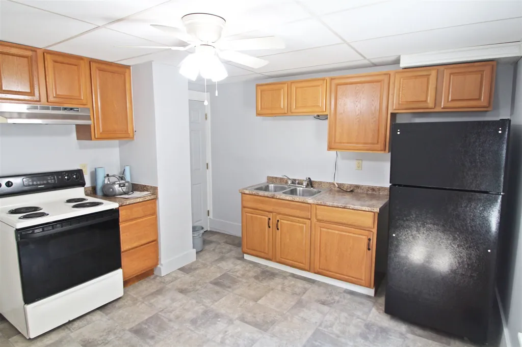 23 Myrtle Street Rochester NH 03867