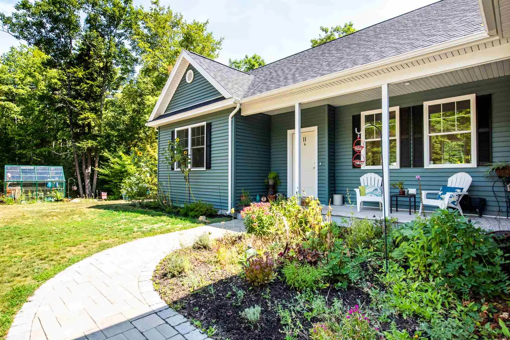 11 Stonewall Lane South Berwick ME 03908