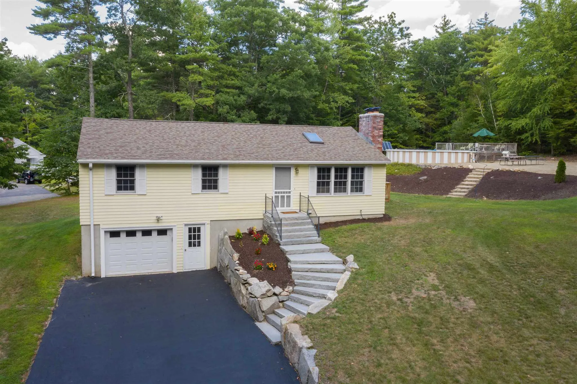 96 Lane Road Chester NH 03036