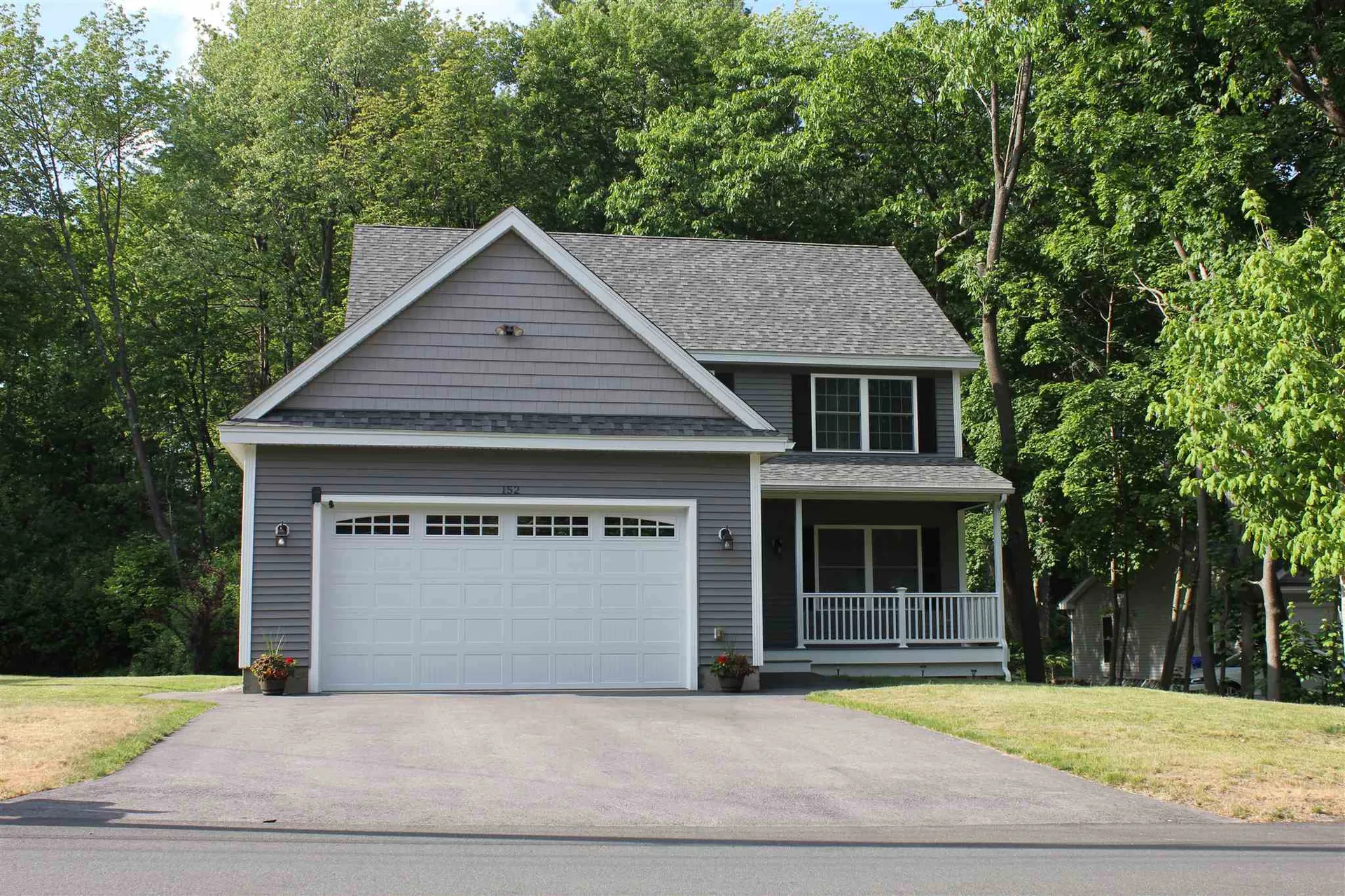 152 Arah Street Manchester NH 03104