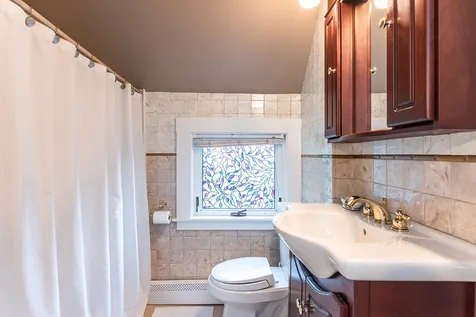 1-3 Perry Avenue Nashua NH 03060