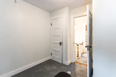 1-3 Perry Avenue Nashua NH 03060