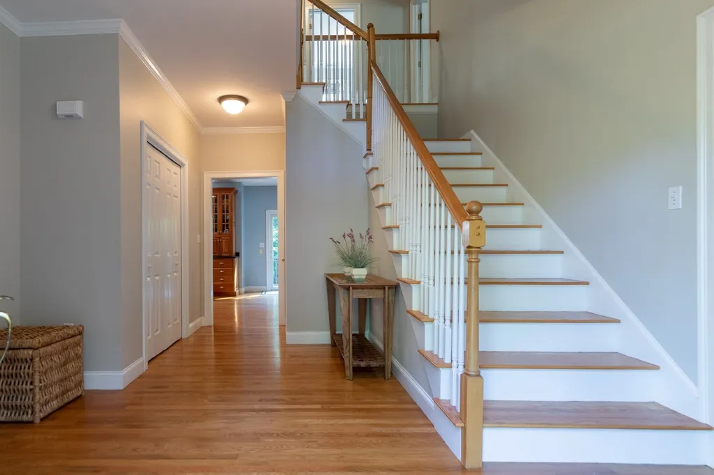 9 Batchelder Lane Hampton Falls NH 03844