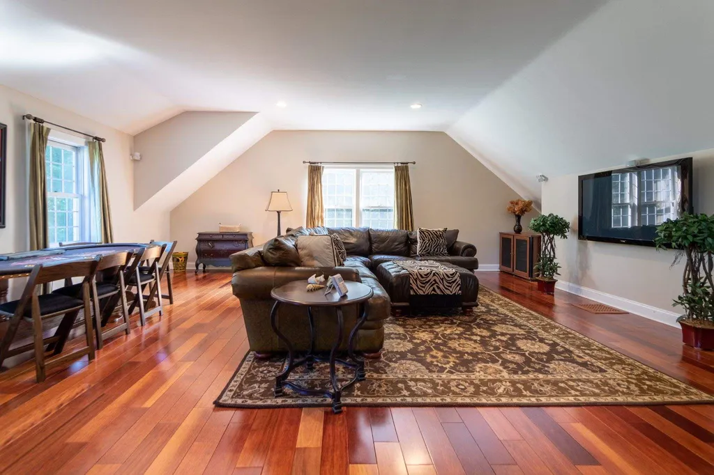 9 Batchelder Lane Hampton Falls NH 03844