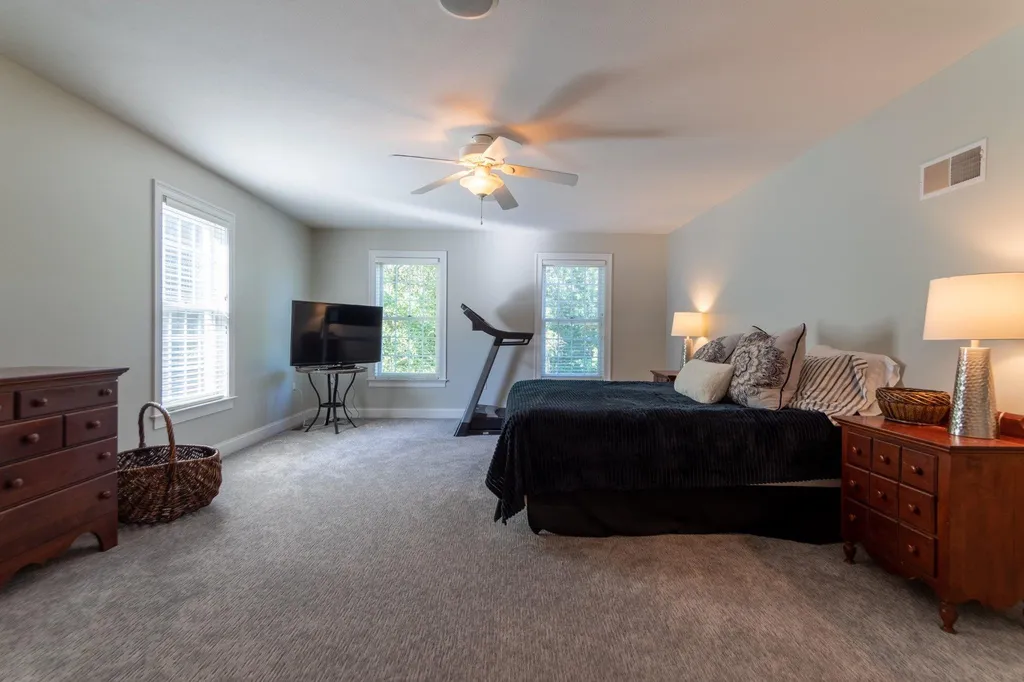 9 Batchelder Lane Hampton Falls NH 03844