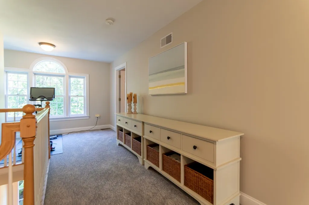 9 Batchelder Lane Hampton Falls NH 03844