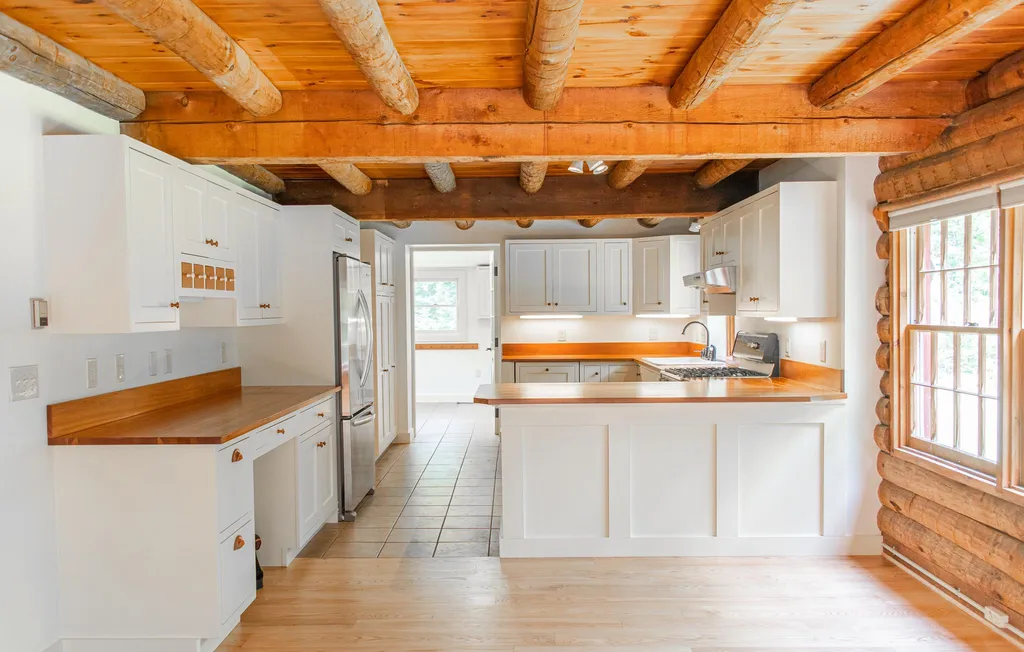 18 Welch Road Canterbury NH 03224