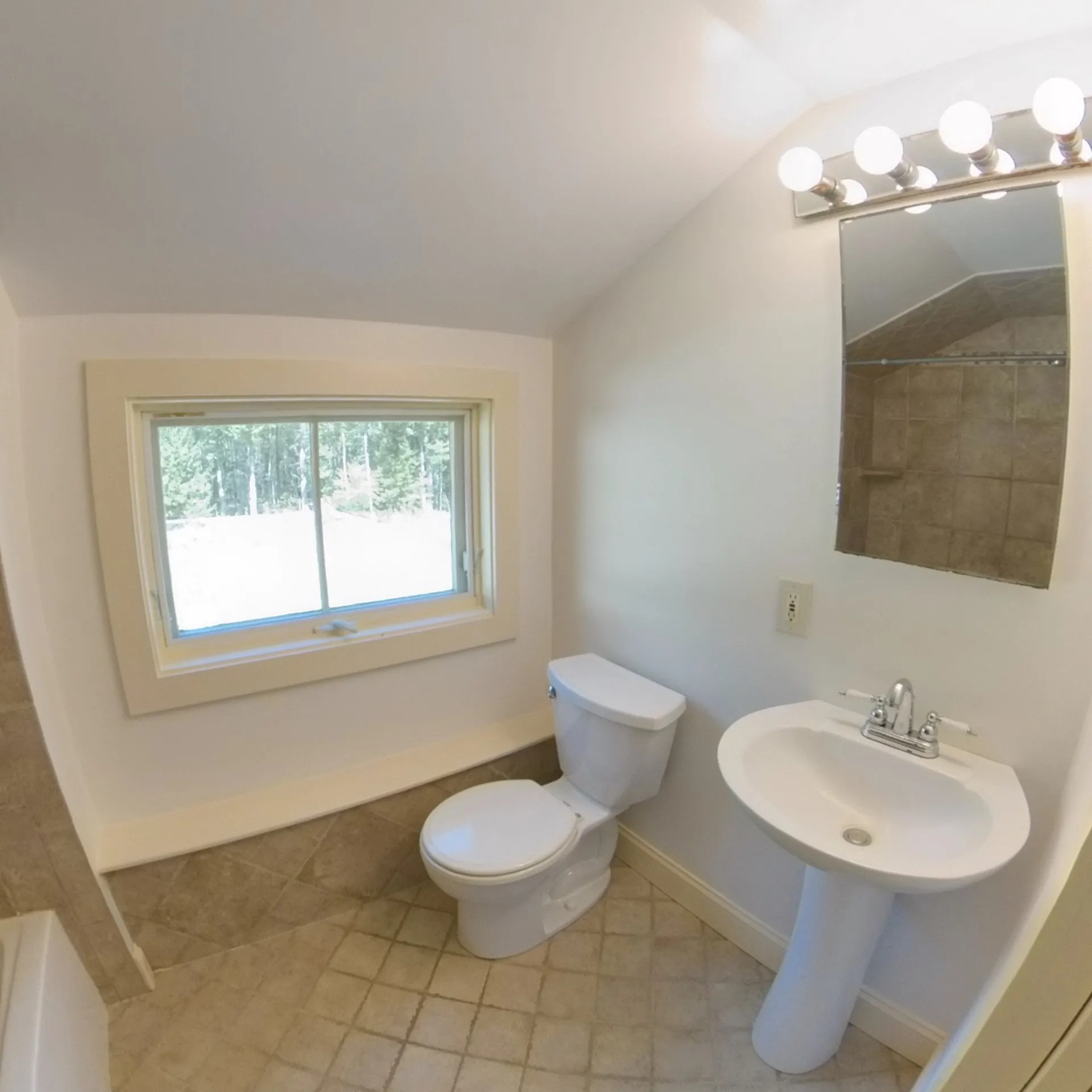 18 Welch Road Canterbury NH 03224
